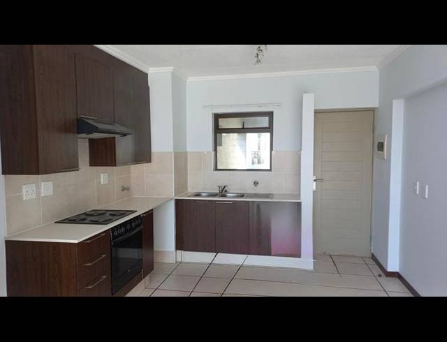 2 BEDROOM APARTMENT FOR SALE IN FOURWAYS